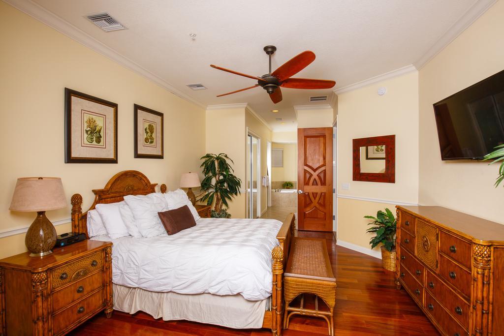 Key West Harbour Oceanfront Suites Cameră foto
