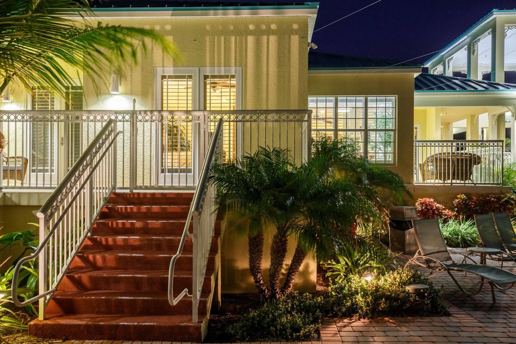 Key West Harbour Oceanfront Suites Exterior foto