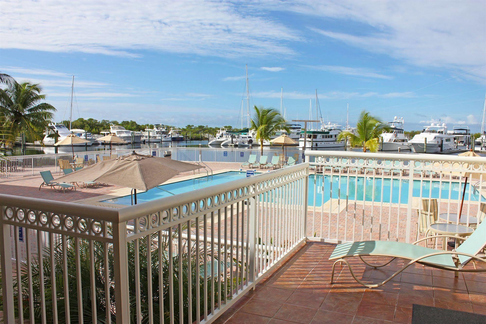 Key West Harbour Oceanfront Suites Exterior foto