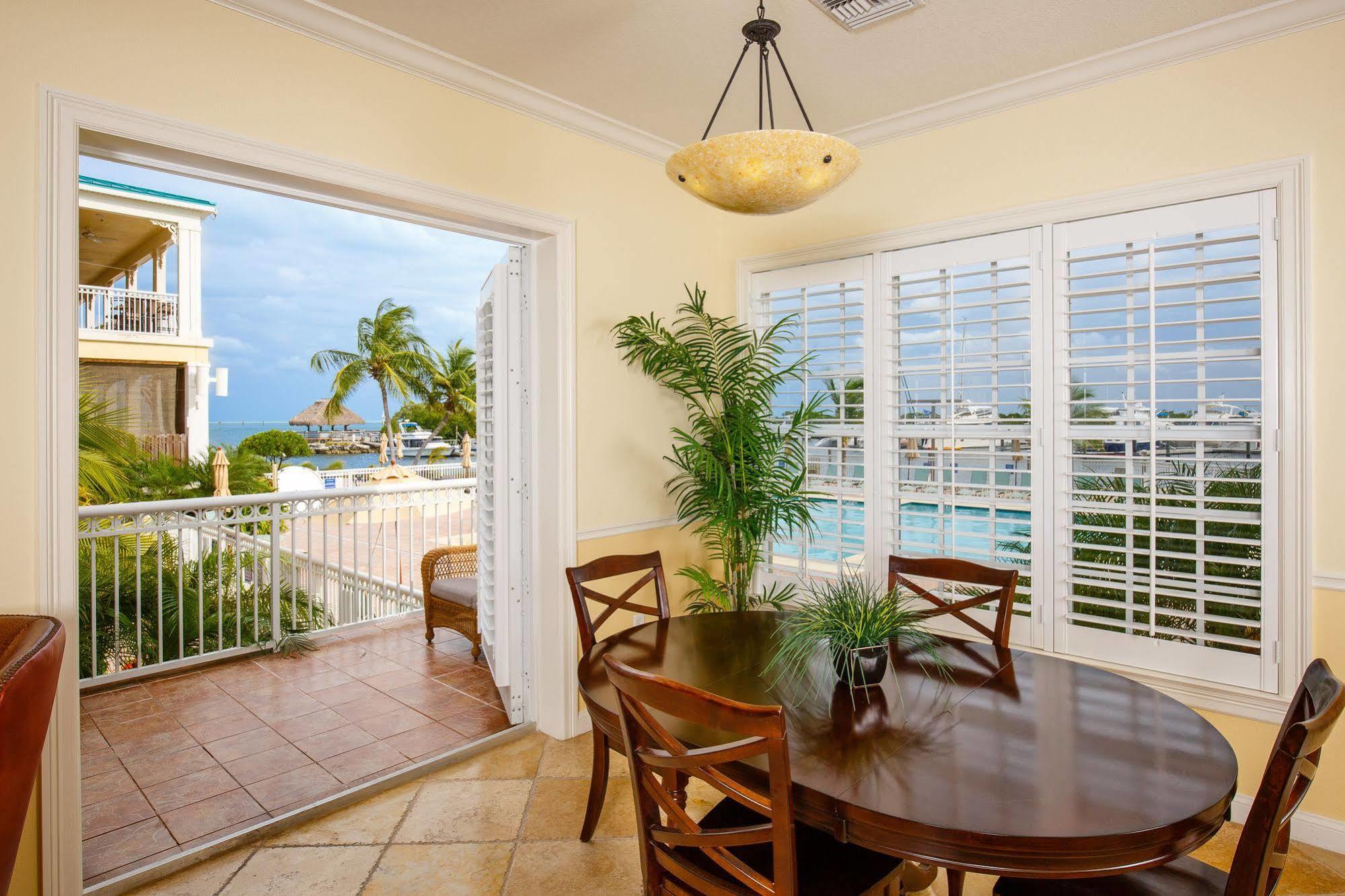 Key West Harbour Oceanfront Suites Exterior foto